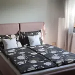Aparthotel Wiejski Raj Chocieszow