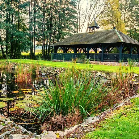 Wiejski Raj Aparthotel