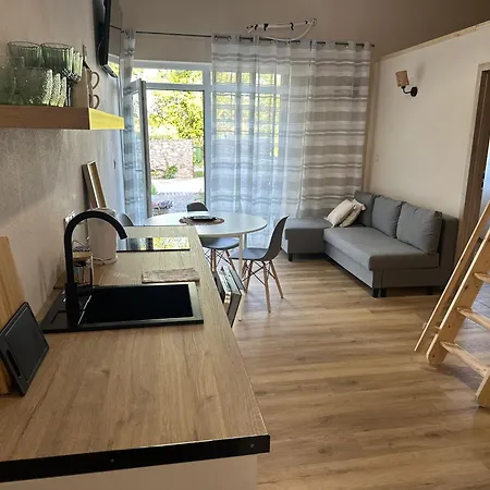 Wiejski Raj Aparthotel 3*